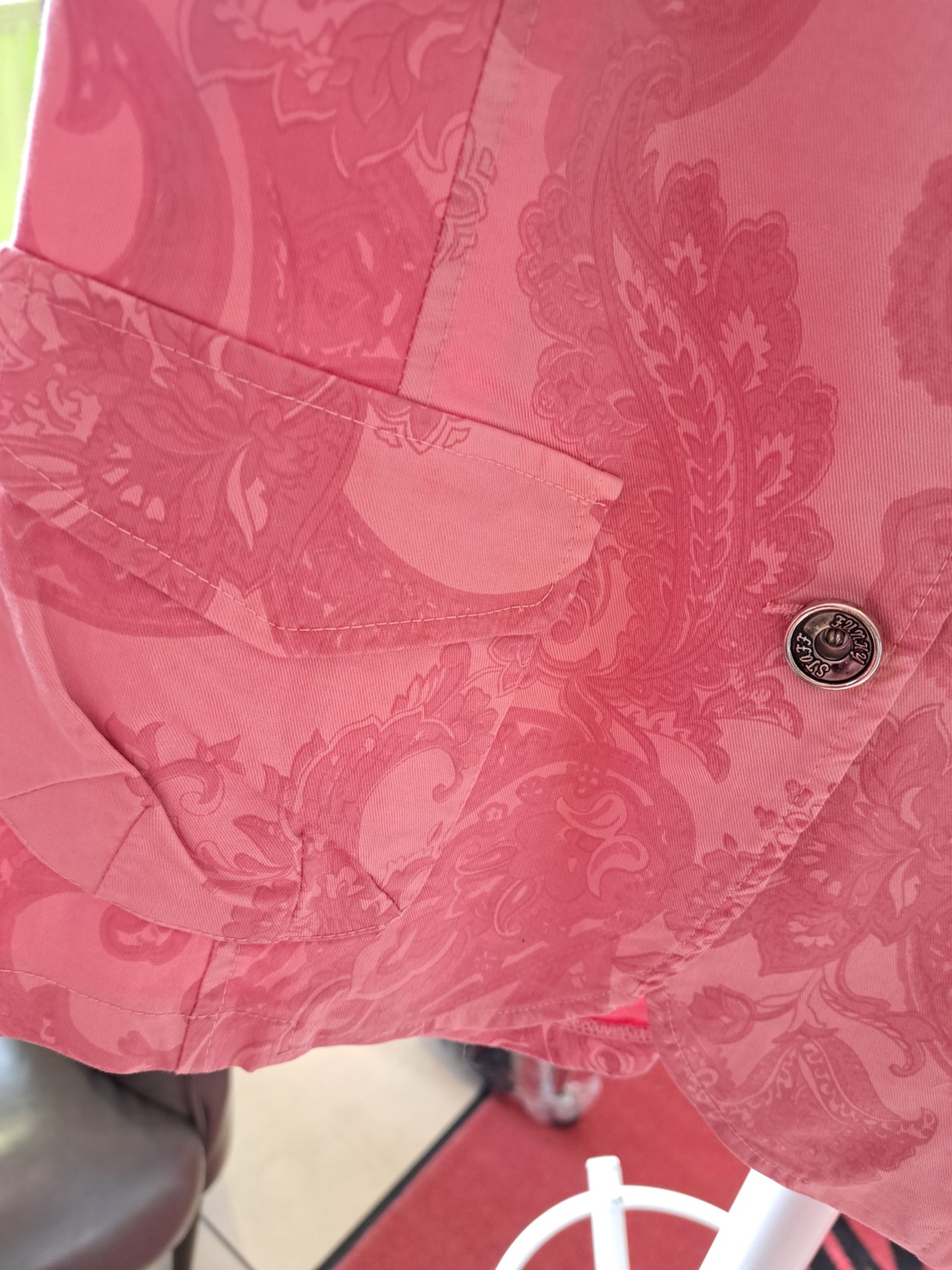 Funky Staff paisley jacket - Maya Maya Ltd