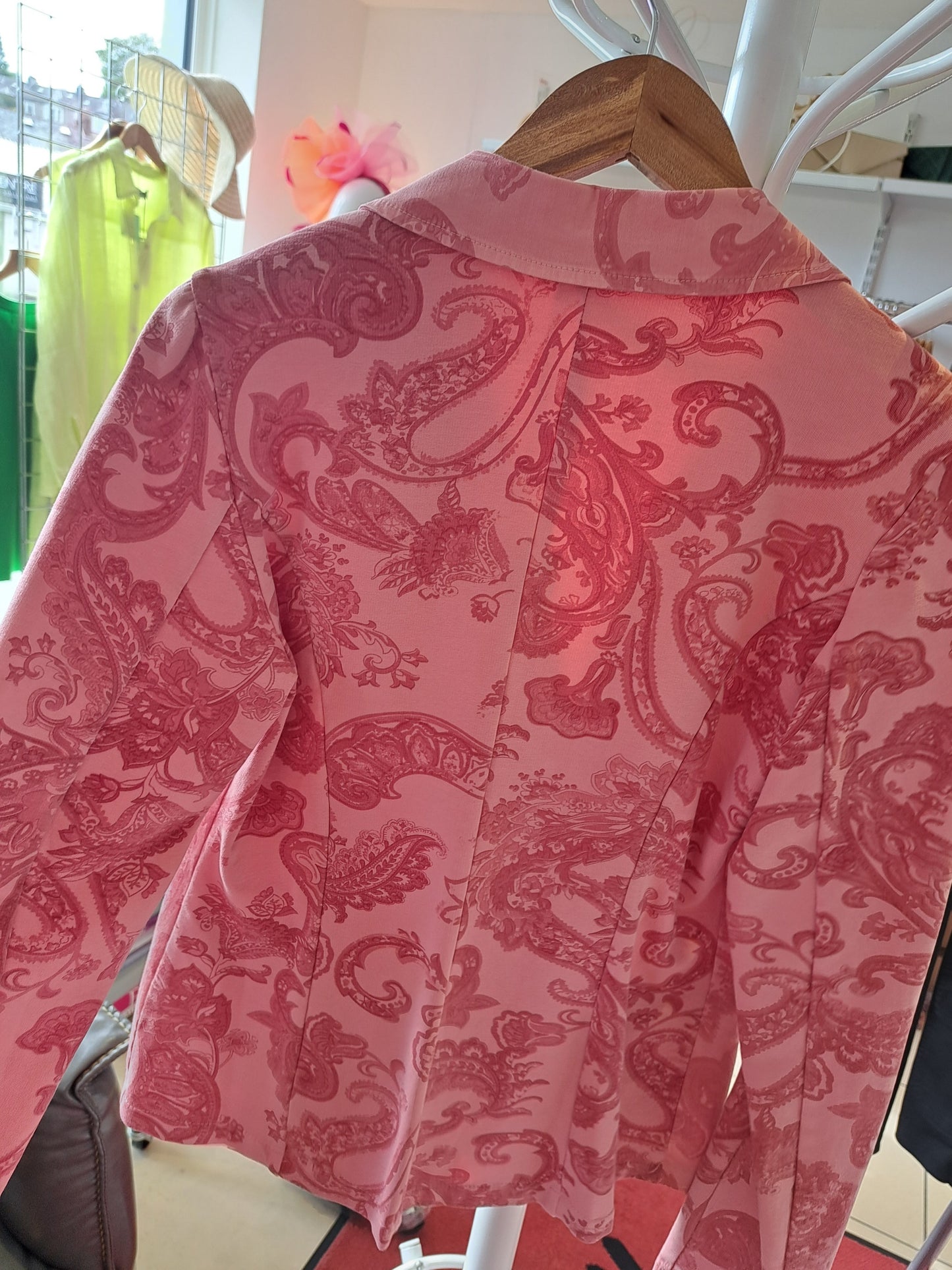 Funky Staff paisley jacket - Maya Maya Ltd