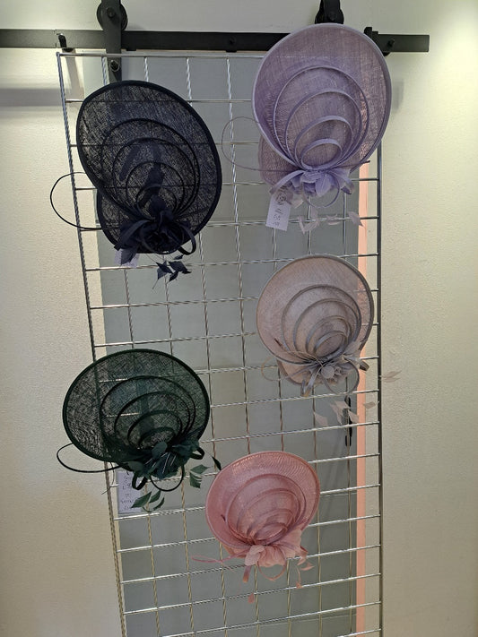 Upturn back fascinator - Maya Maya Ltd