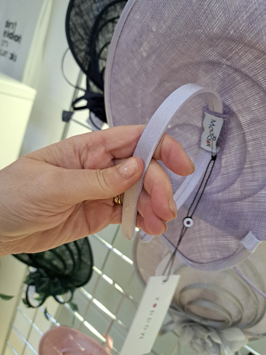Upturn back fascinator - Maya Maya Ltd