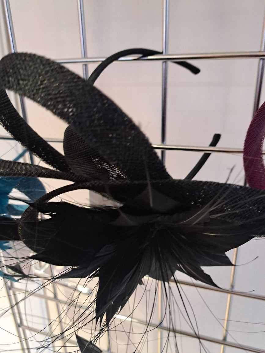 Feather flower fascinator - Maya Maya Ltd