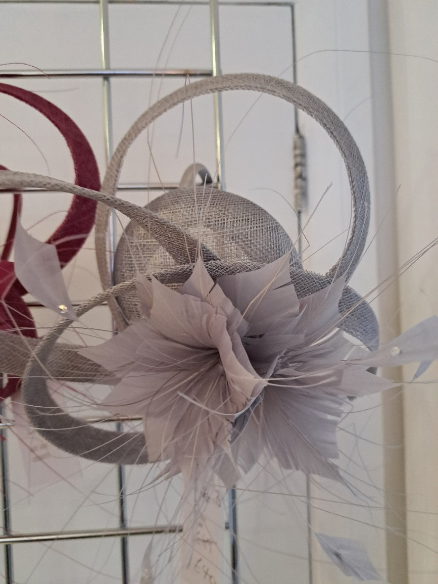 Feather flower fascinator - Maya Maya Ltd