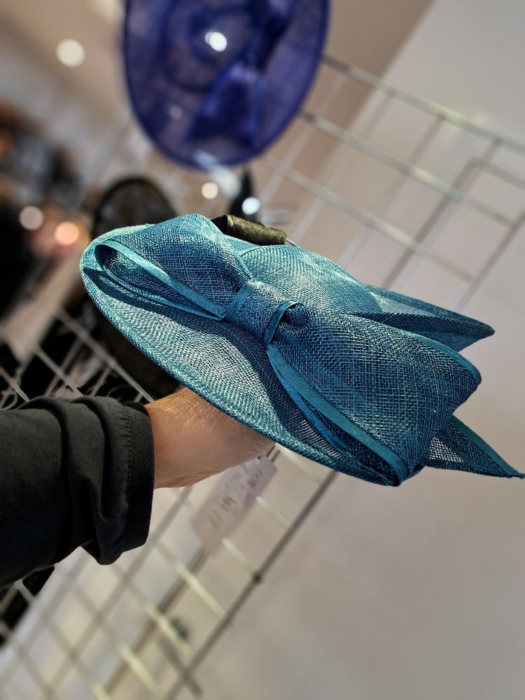 Upturn fascinator with bow - Maya Maya Ltd