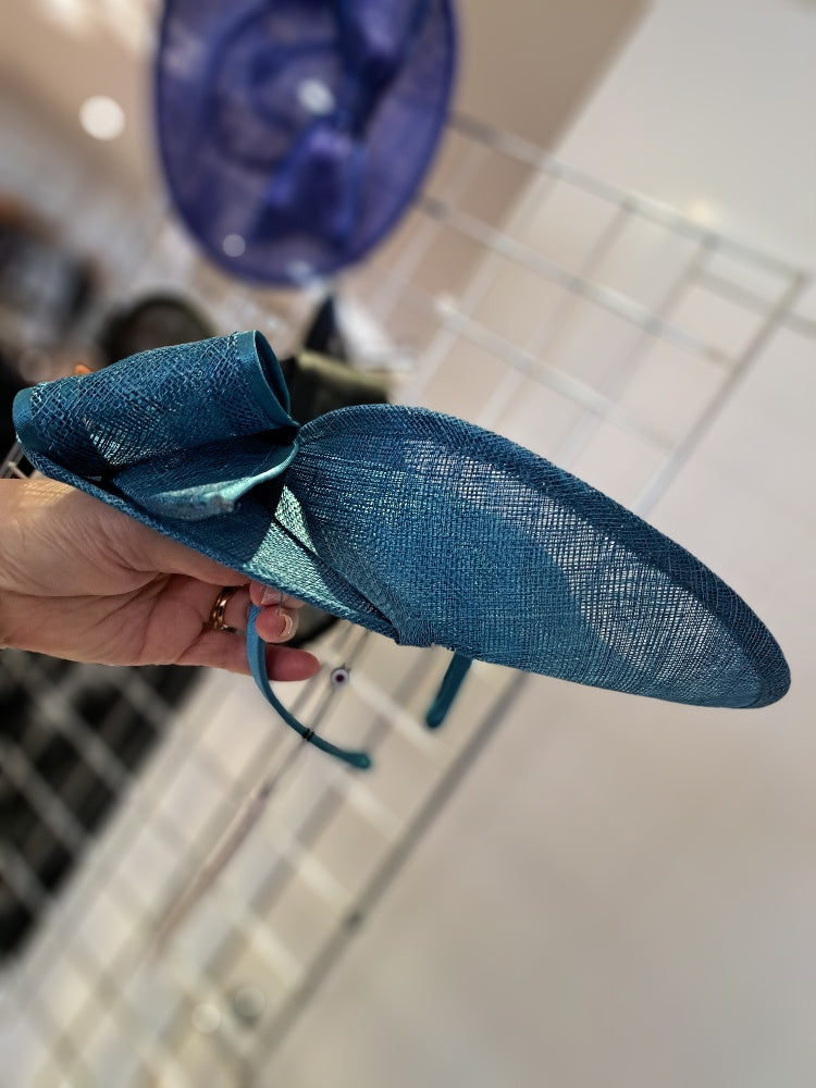 Upturn fascinator with bow - Maya Maya Ltd