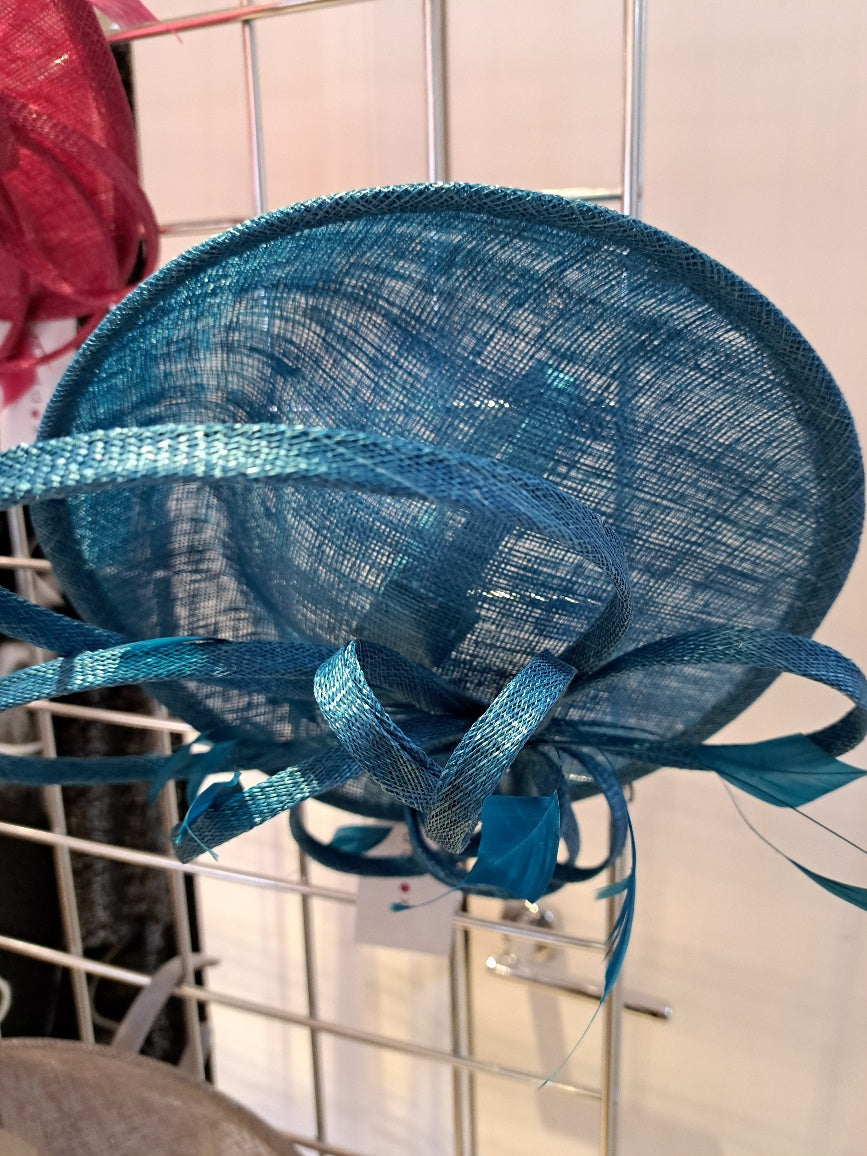 Oval fascinator with trim - Maya Maya Ltd