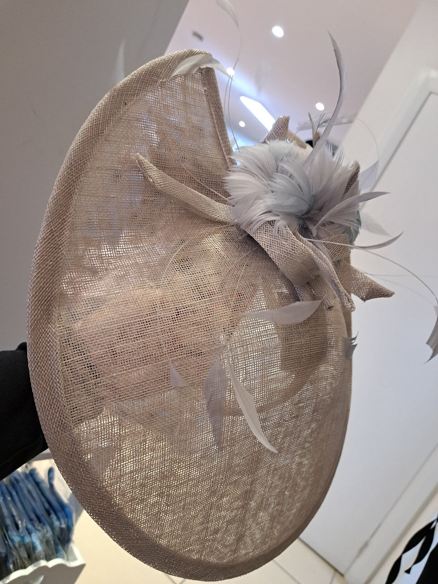 Sara Gadd fascinator - Maya Maya Ltd