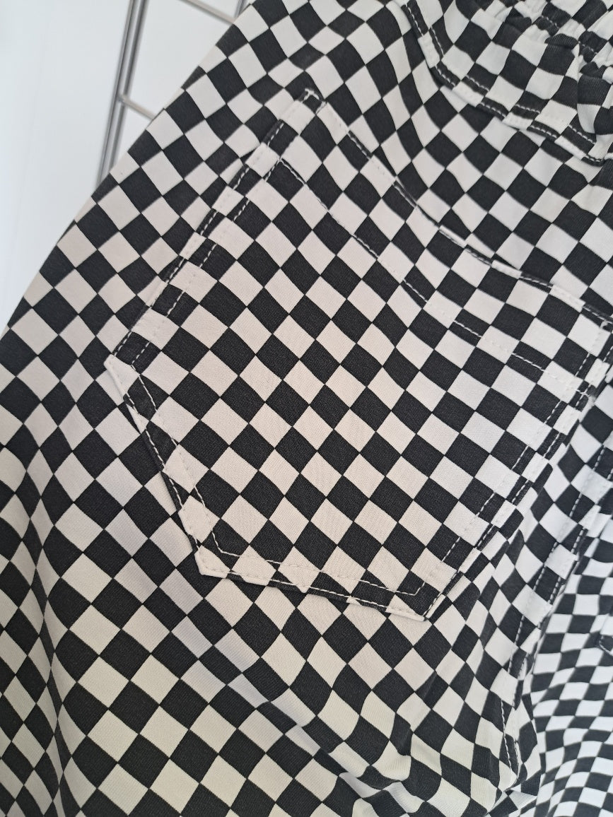 funky Staff YOU shorts check - Maya Maya Ltd