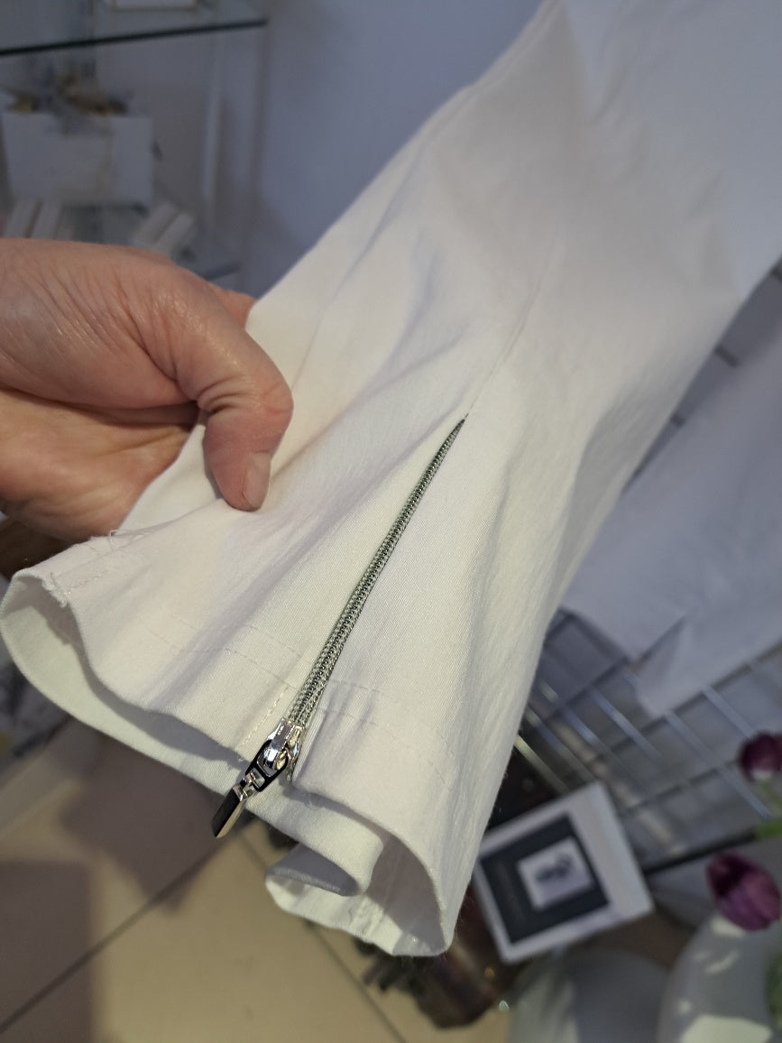 White stretch pants zip detail - Maya Maya Ltd