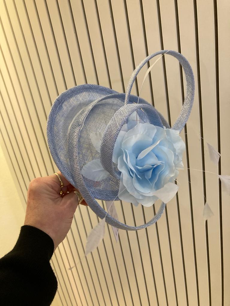 Small flower detail fascinator - Maya Maya Ltd