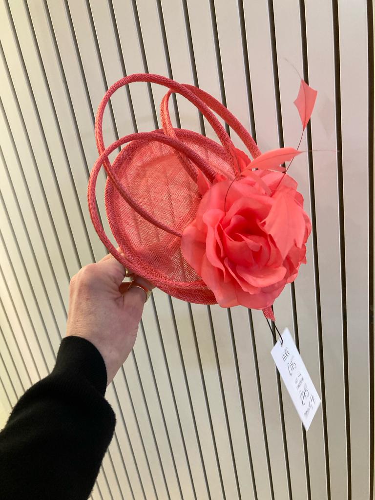 Small flower detail fascinator - Maya Maya Ltd
