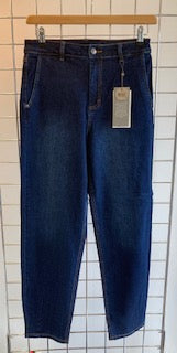 Curve Fit Barrel Jean - Maya Maya Ltd
