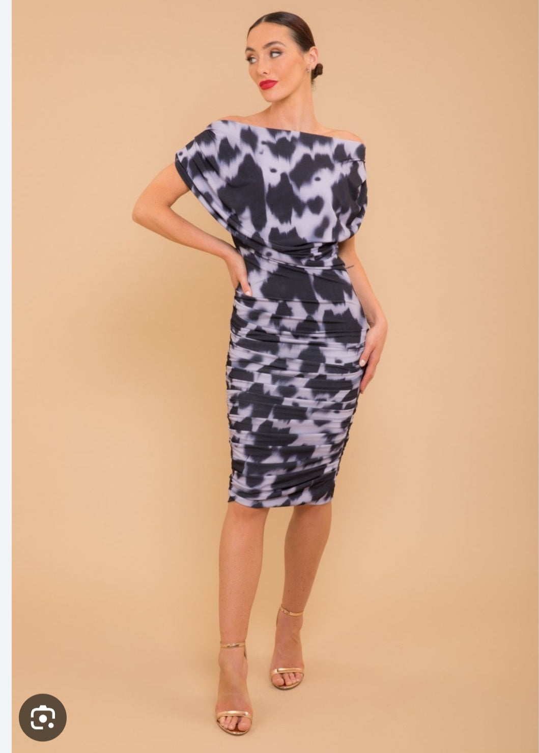 Atom label oxygen dress pink flower - Maya Maya Ltd