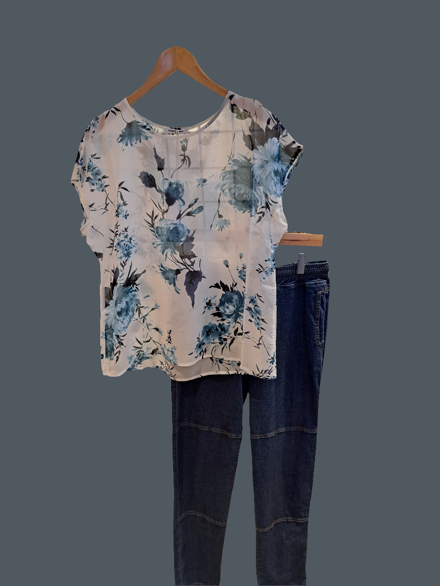 Funky staff flower print top