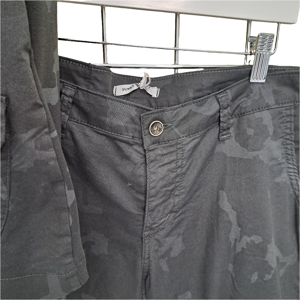 Stretch cotton/jersey mix grey black suit