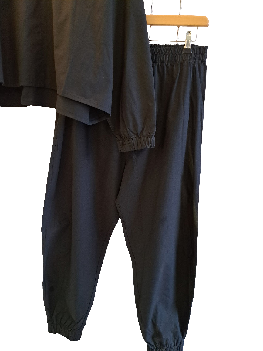 Black cotton pull on pants