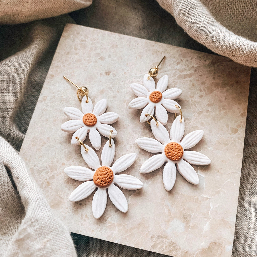 Daisy earrings