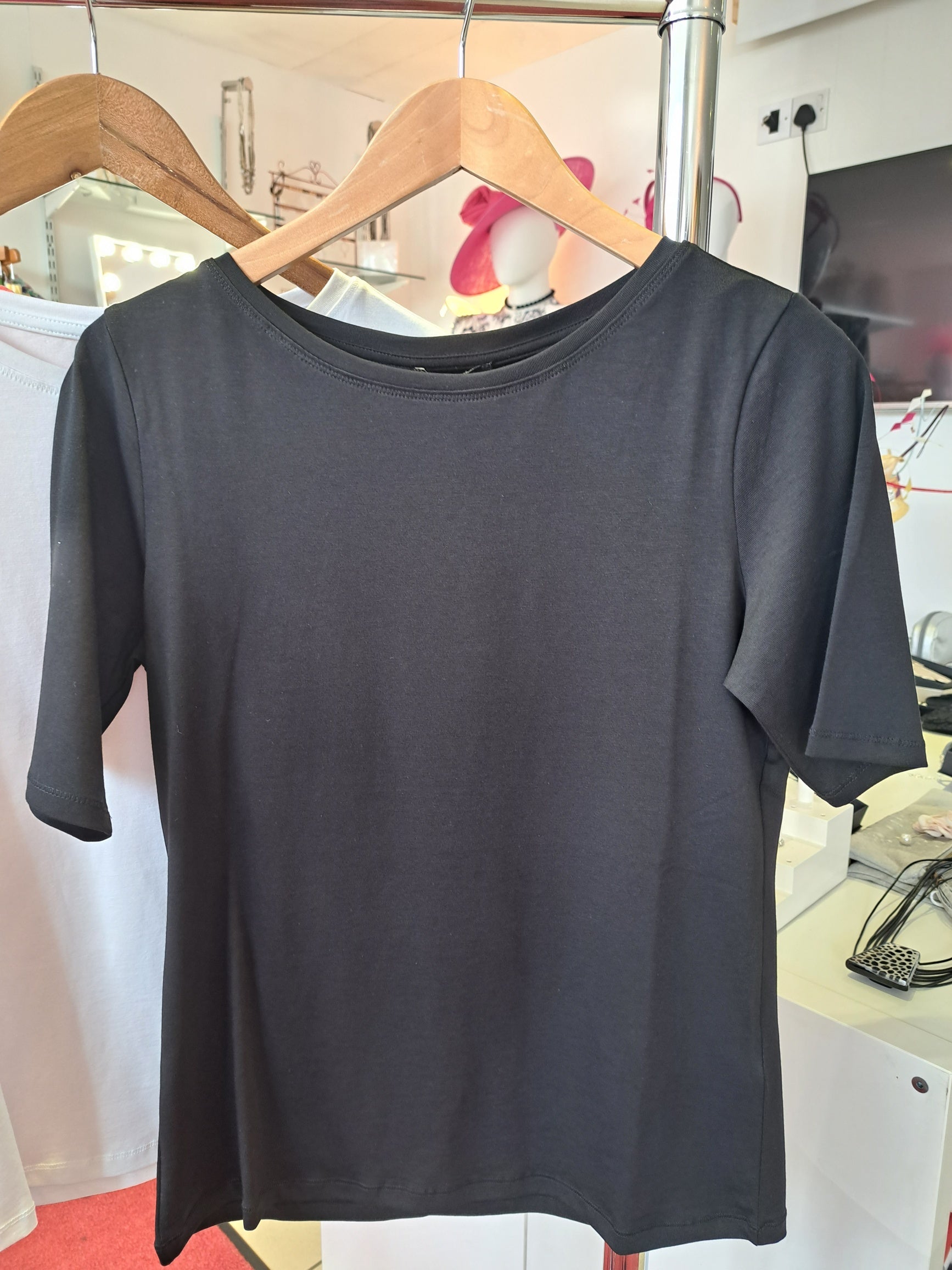 Cotton stretch Tee - Maya Maya Ltd