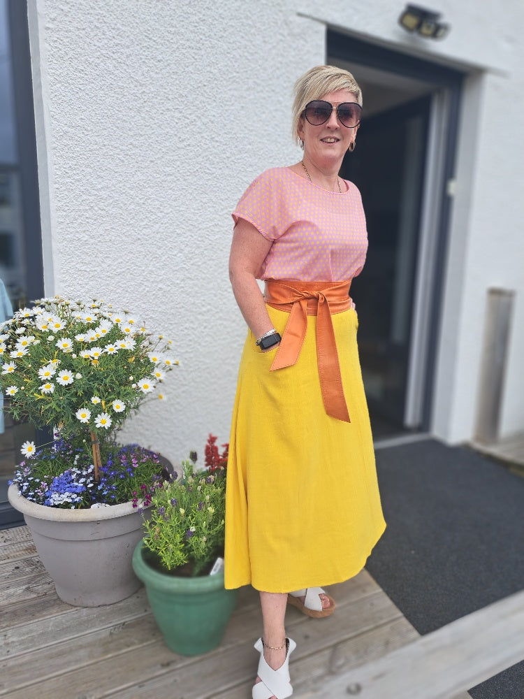 Sustainably made linen mix skirt