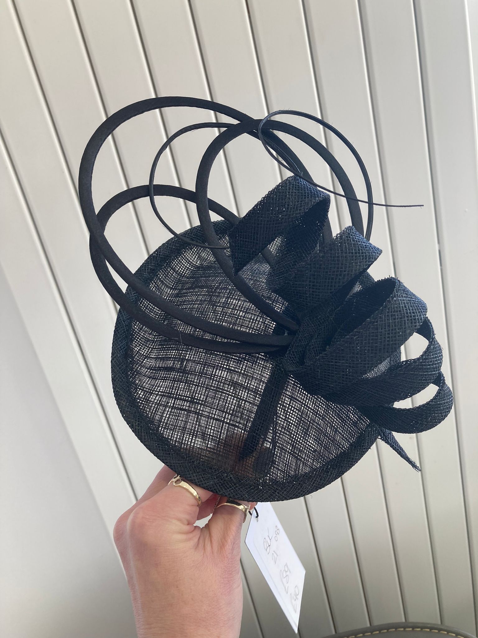 Small fascinator - Maya Maya Ltd