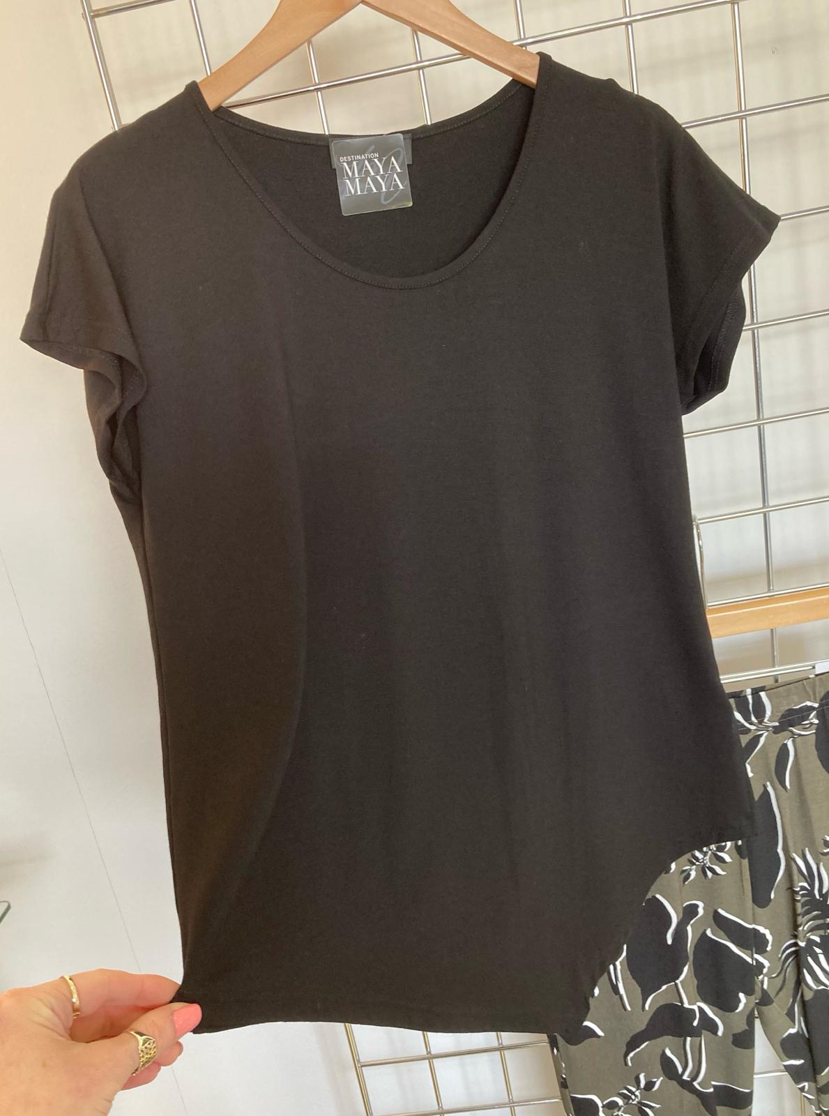 Scoop neck tee - Maya Maya Ltd