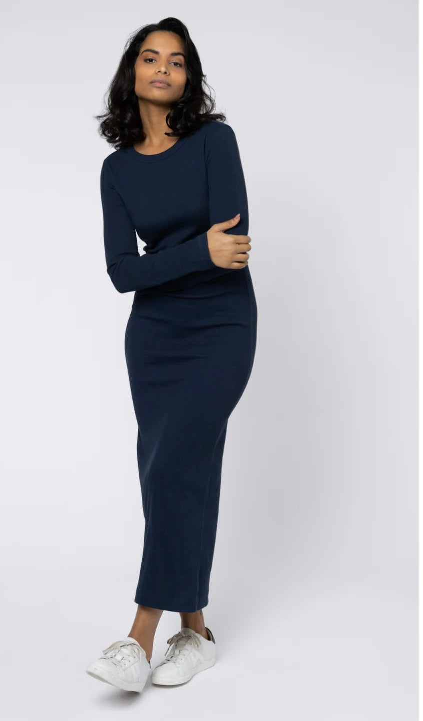 Long sleeved ribbed dress