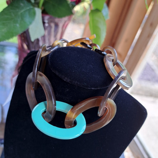 Aquamarine and brown horn link bracelet