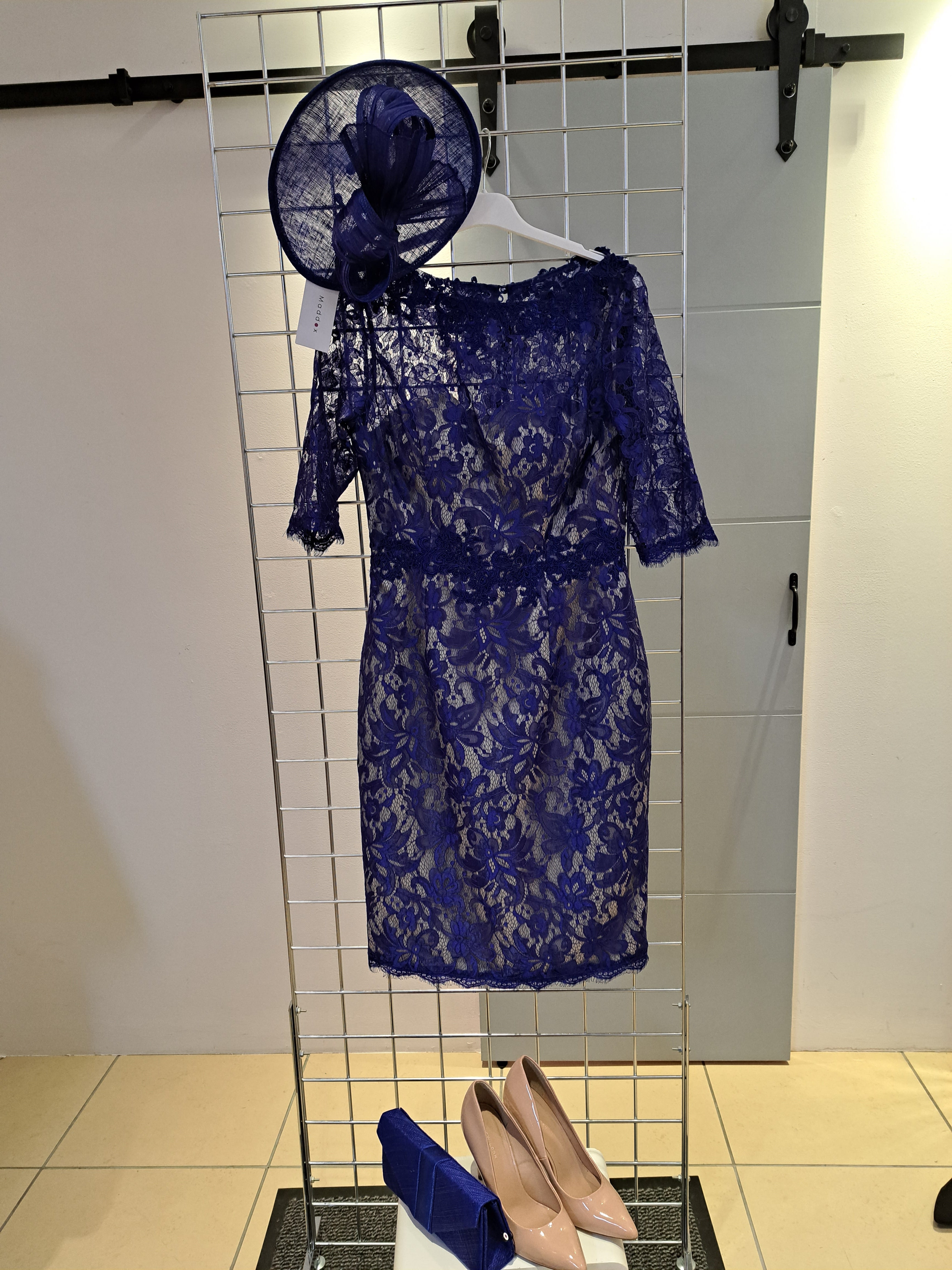 Blue lace outlet dresses online